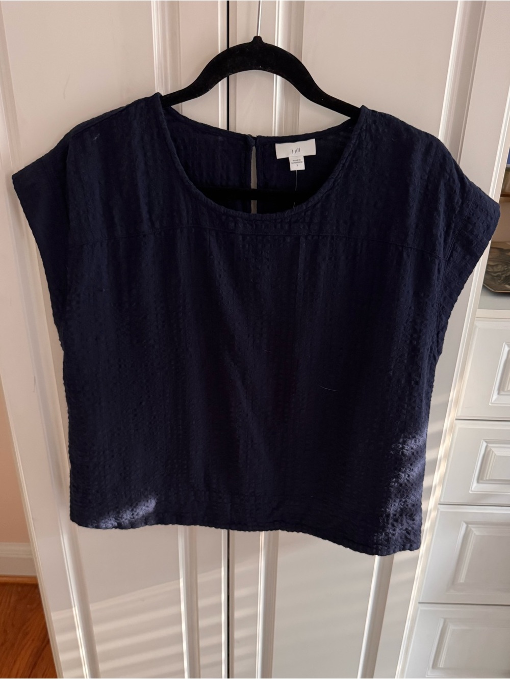 Jjill small navy seersucker top, NWT
